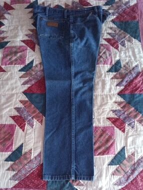 Wrangler Men's Dark Blue Boot cut Jeans